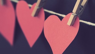Fundraising ideas like the chain of hearts fundraiser are quick and easy to plan.